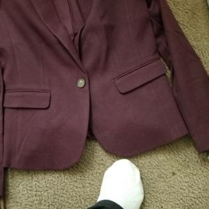 Ann Taylor ankle pants and blazer jacket suit outfit